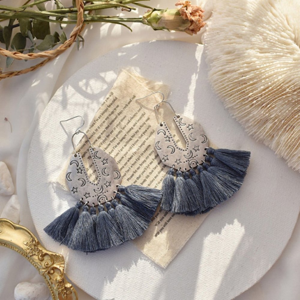 Moon and Star Crescent Tassels Earrings - Picture 5 of 12